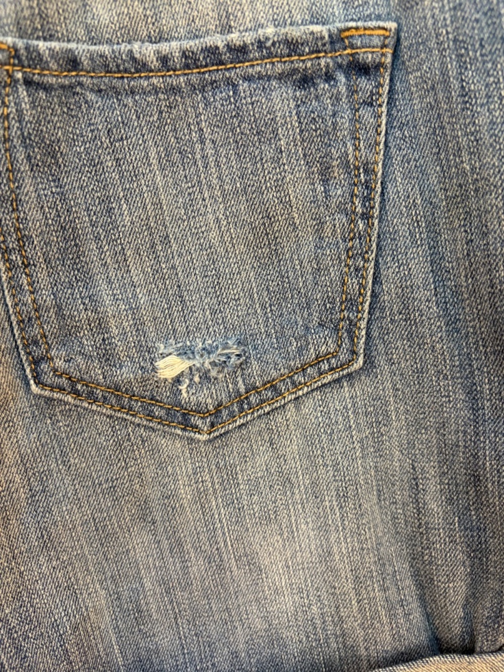 LOFT Distressed Denim Jean Shorts, color Blue size 26/2 (NWT) - Picture 6 of 10